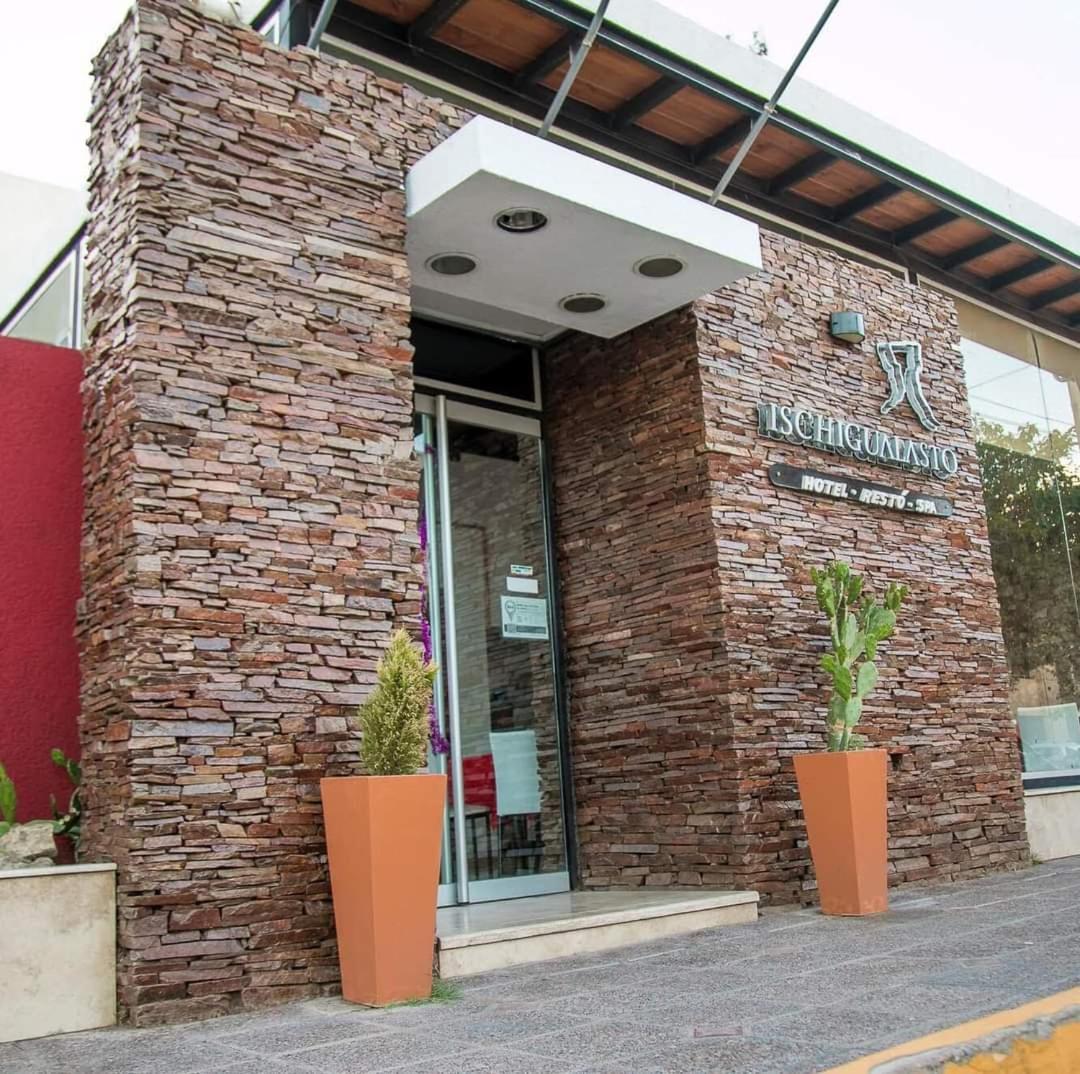 סן חואן Hotel Ischigualasto מראה חיצוני תמונה